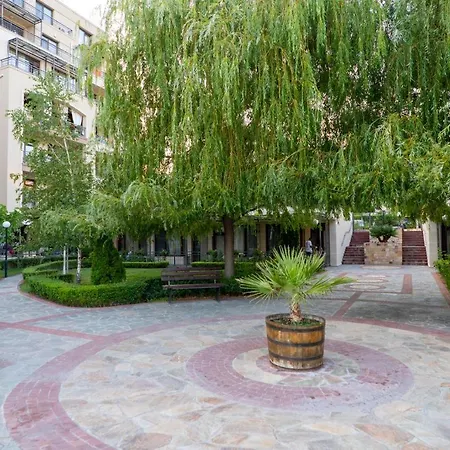 Апартамент Sorrento Sole Mare Свети Влас